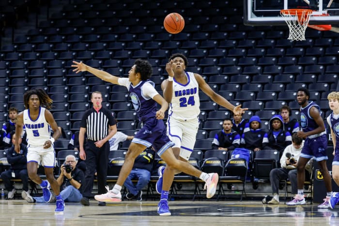 Oak Park - Vashon Missouri boys basketball Dec 9 2023 Nate Latsch-07
